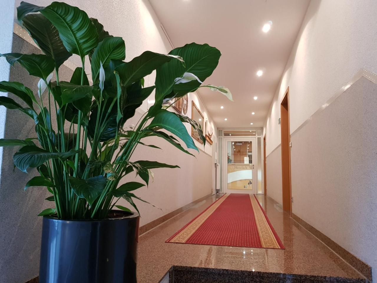 Hotel Habana Aalen Eksteriør bilde
