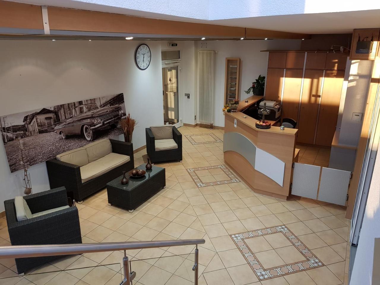 Hotel Habana Aalen Eksteriør bilde