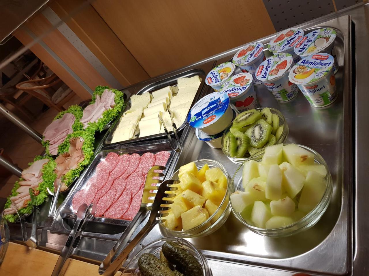 Hotel Habana Aalen Eksteriør bilde