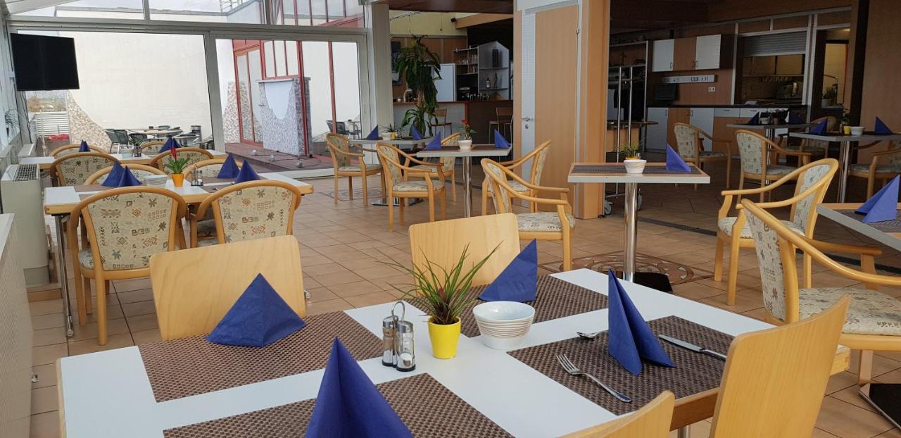 Hotel Habana Aalen Eksteriør bilde