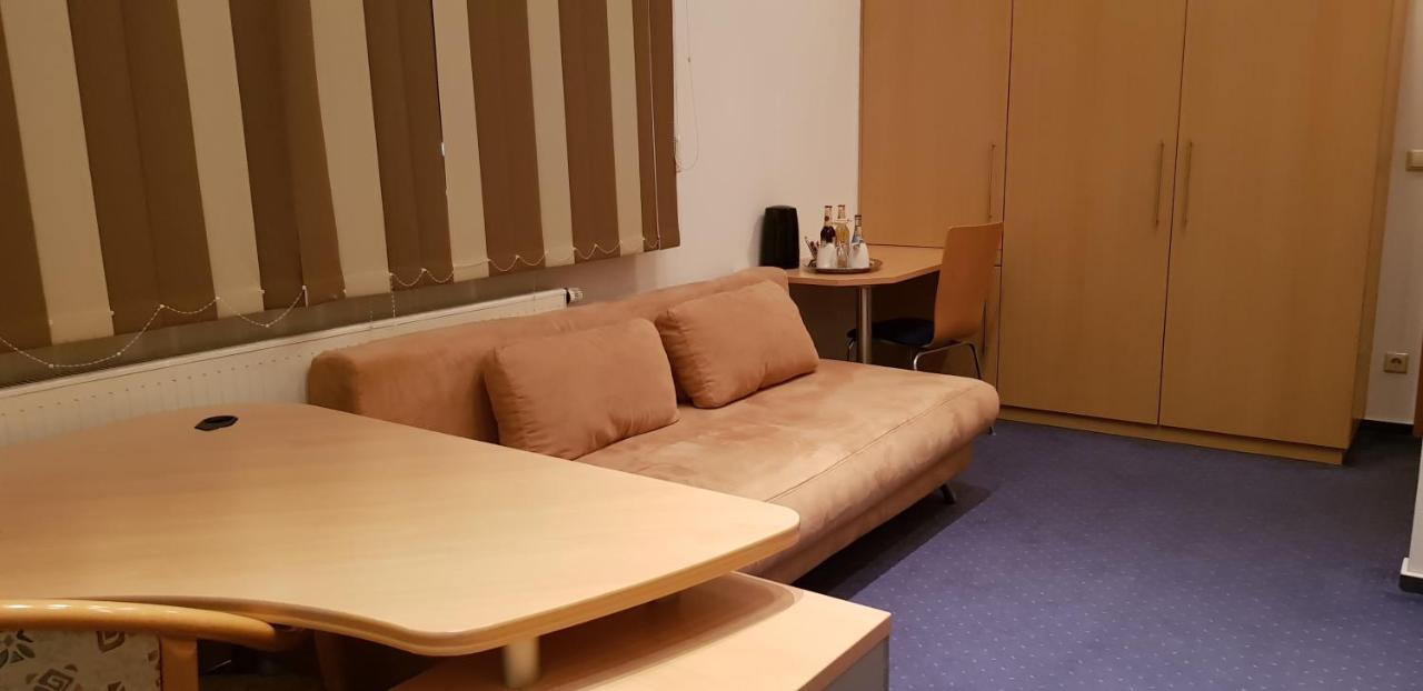 Hotel Habana Aalen Eksteriør bilde